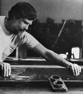 Benton Thomas Whelan (Томас Бентон)