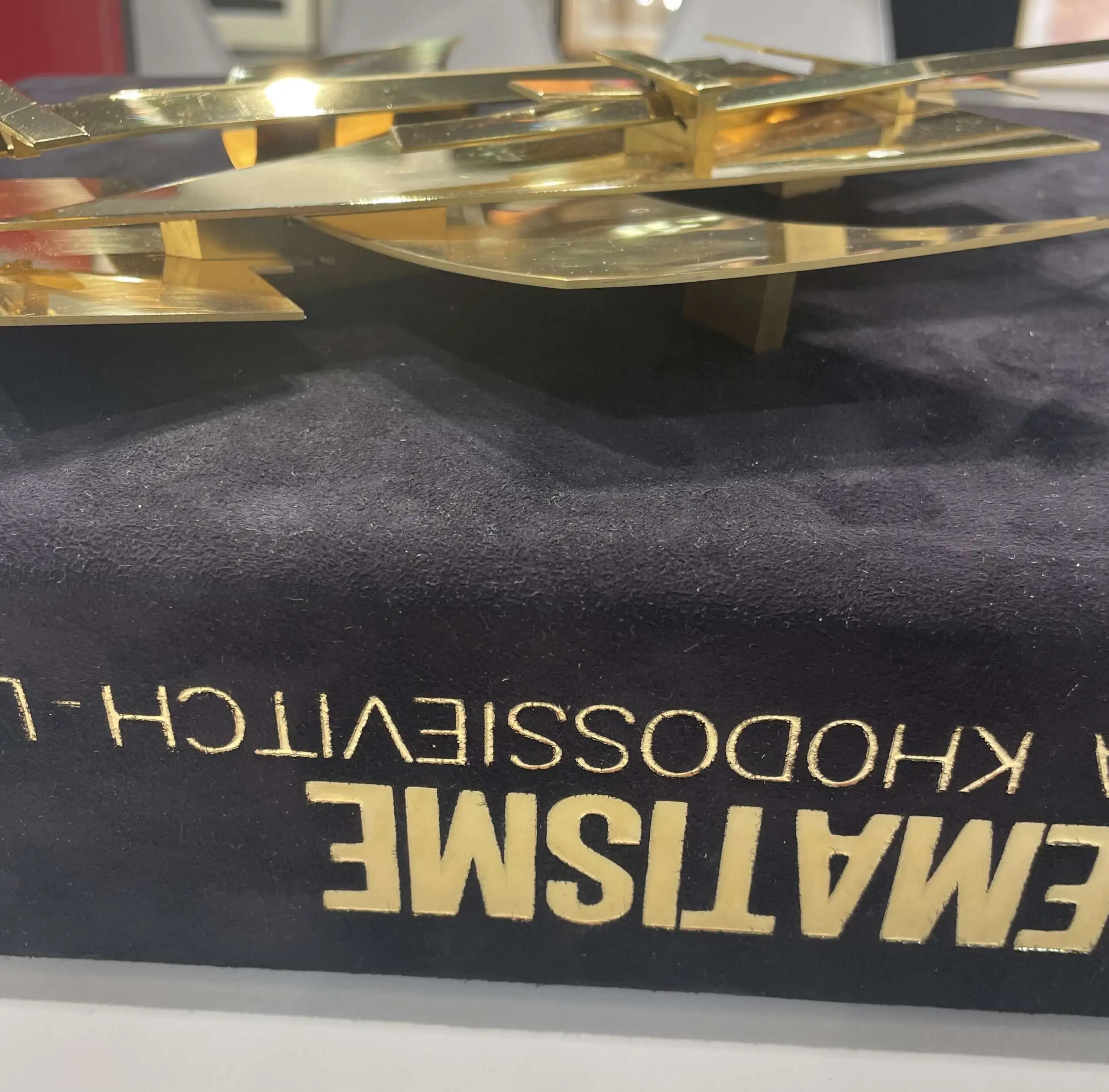 "Супрематизм Нади Ходасевич-Леже" — изображение 4