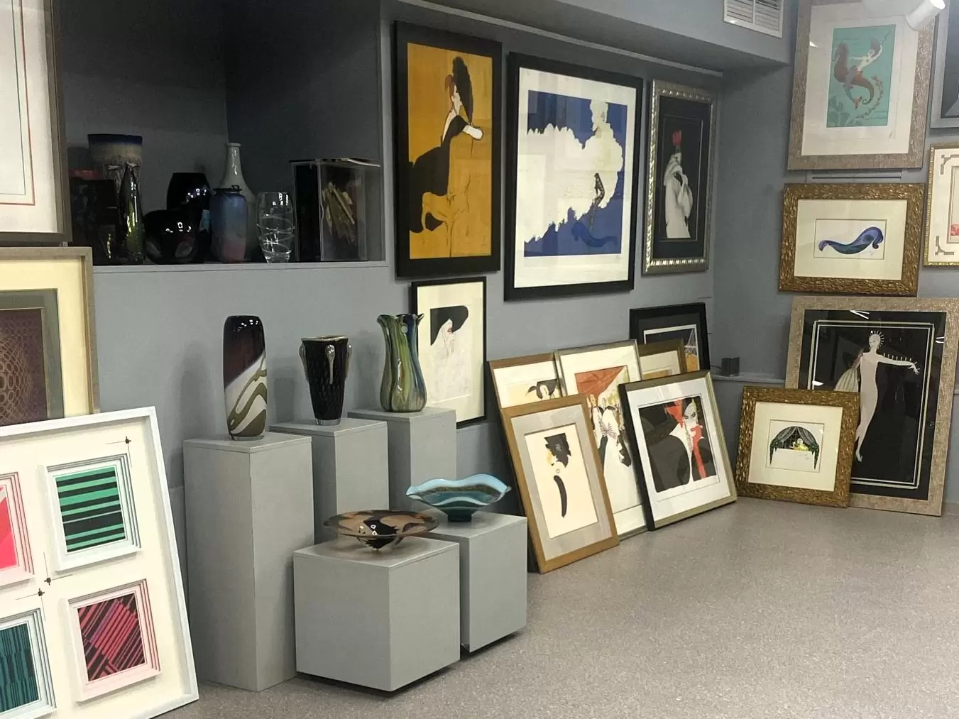 Интерьер галереи