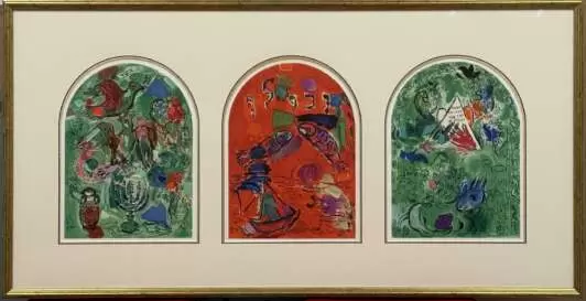 "Три витража"
